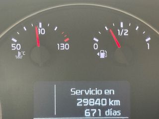 KIA Carens 2016 + 1 año de garantía