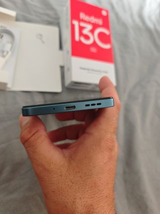 Xiaomi Redmi 13C 5G Twilight blue
