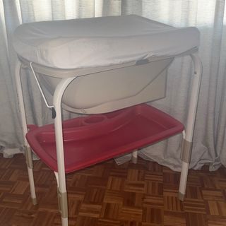 Bañera cambiador para bebé desgastado desplegable