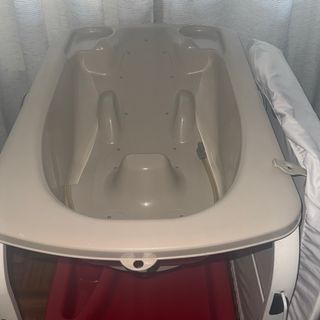 Bañera cambiador para bebé desgastado desplegable