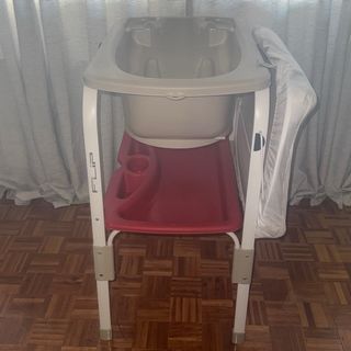 Bañera cambiador para bebé desgastado desplegable