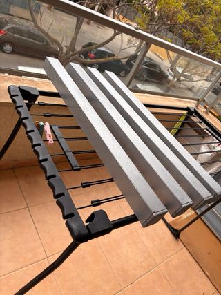 Mesa de cristal extensible gris