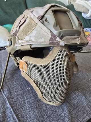 Casco de Airsoft con Máscara