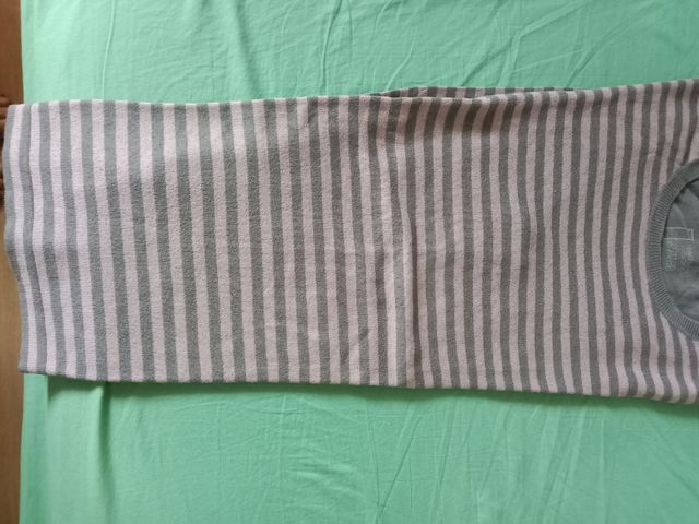 Lote 4 jerseys caballero Calvin Klein, Massimo Dut