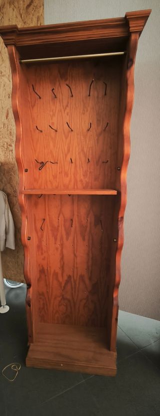 Mueble de entrada de madera