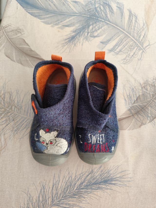 Zapatillas Biomecanics Talla 23