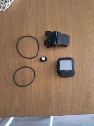 Ciclocomputador BC 120 con accesorios