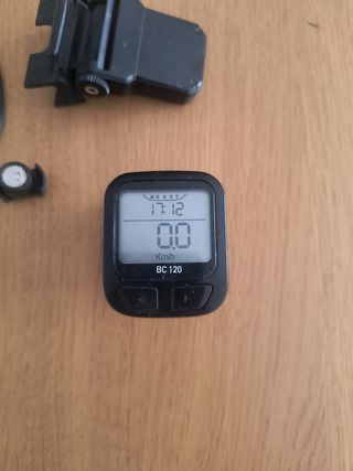 Ciclocomputador BC 120 con accesorios