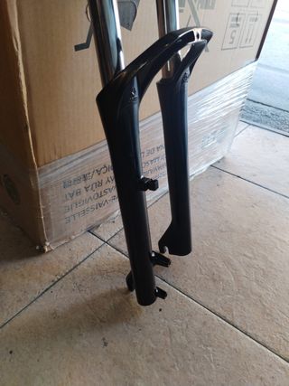 Horquilla(27.5)ROCKRIDER ST 300.PERFECTO ESTADO