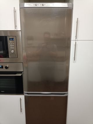 Frigorífico Edesa Clase A