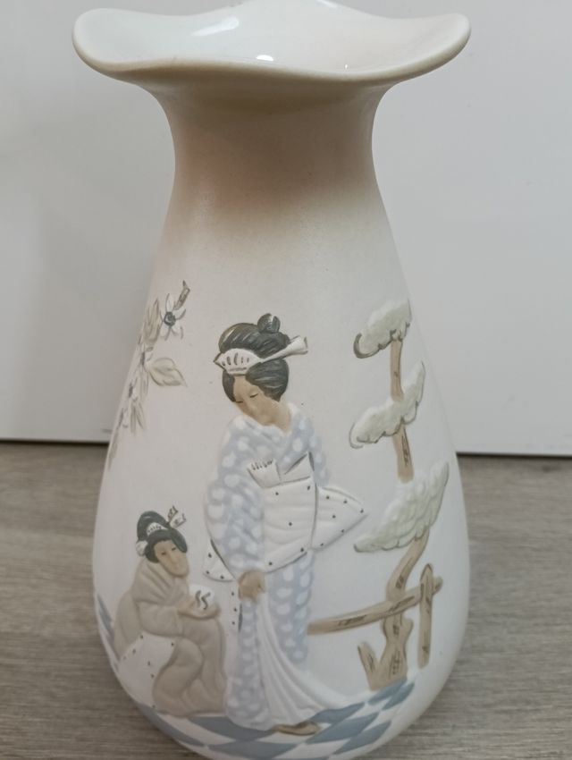 Jarrón Miquel Requena Geisha Cerámica Manises