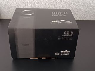 Cámara Olympus OM-D E-M10 Mark IV