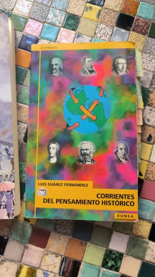 Dos libros de historiografia. Grado en Historia 