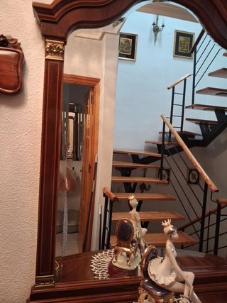 Mueble recibidor con espejo