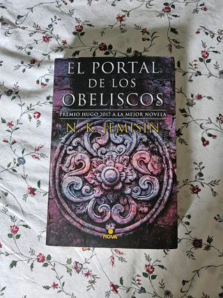 La quinta estación y El portal de los obeliscos.
