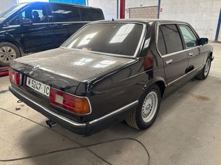 BMW 735i E23