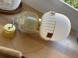Lámpara colgante Ikea Pilblixt dorada