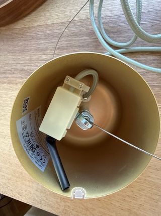 Lámpara colgante Ikea Pilblixt dorada