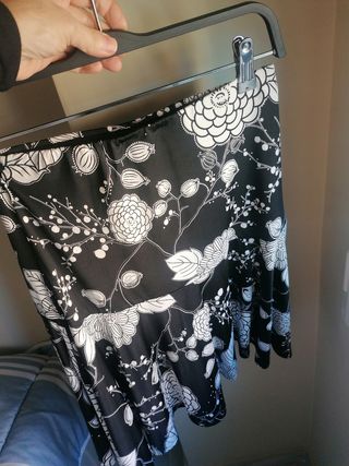 Falda estampada floral