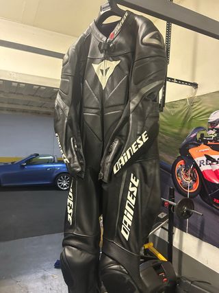 Mono Dainese Moto Piel
talla 60