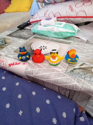 Patitos de goma nuevos