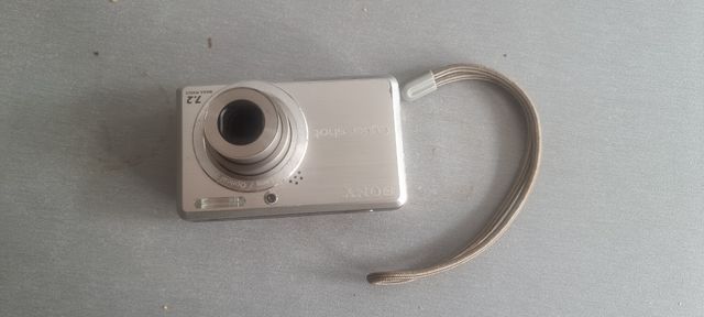 2 Cámaras Sony Plata y negra
Ojo leer