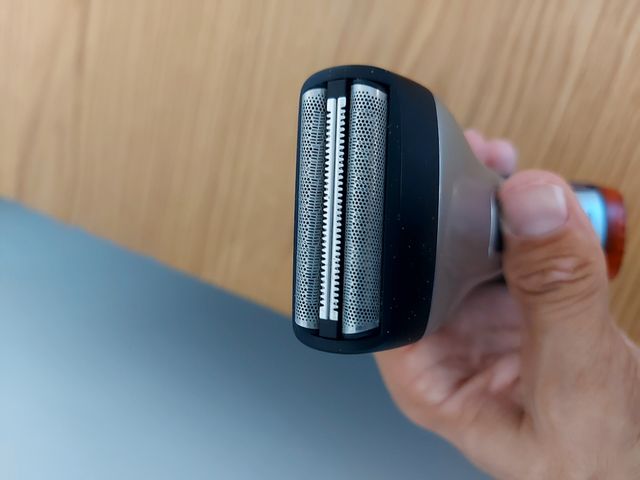 Afeitadora Philips de pelo y barba