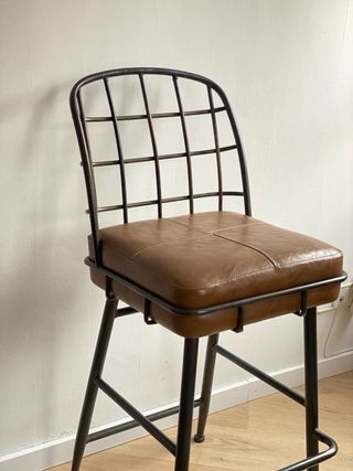 Taburete alto estilo industrial