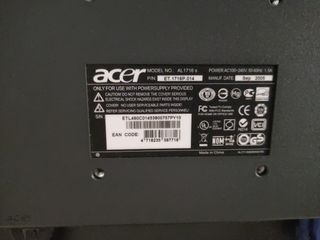Monitor Acer 17 en perfecto estado