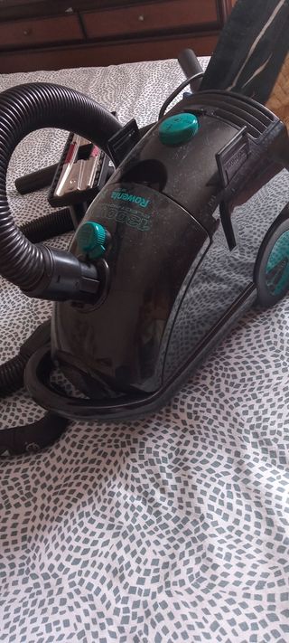 Aspiradora Rowenta 1300W RS 007