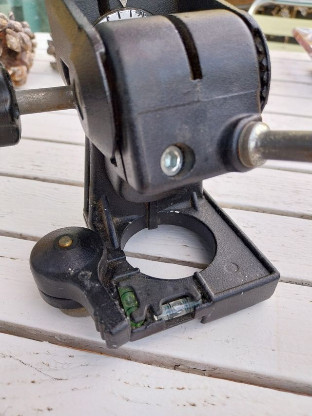 Articulação esférica para tripé Manfrotto 3-Way 029