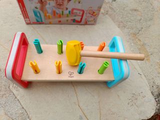 Hape Rainbow Pounder