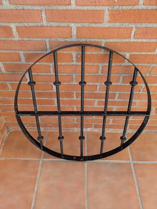 Reja de hierro redonda 75 cm. diámetro 