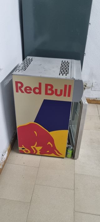 Nevera Red Bull
