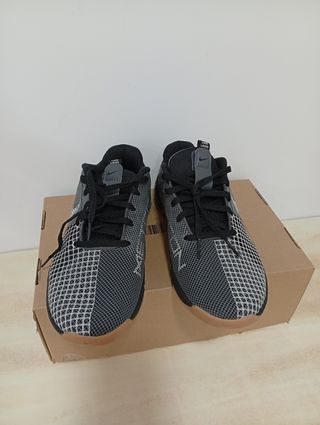 Nike Metcon 8 Talla 40.5