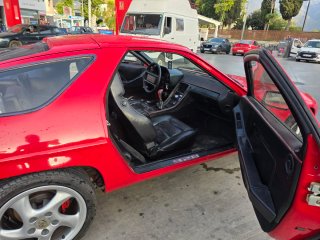 Porsche 928s