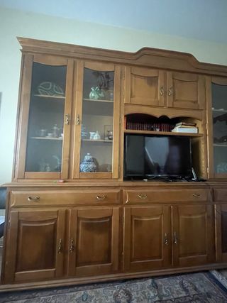 Mueble de salón de madera maciza