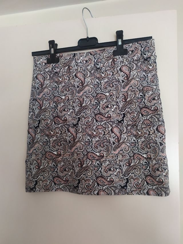 Falda corta invierno Bershka Talla M