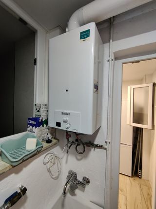 Calentador gas natural Vaillant turbo mag pro