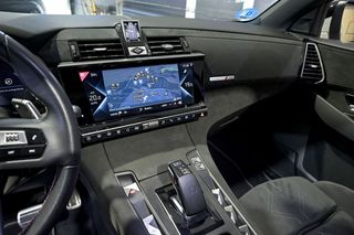 DS DS 7   7 Crossback 1.6 ETense 300 PERF. LINE  Auto 4WD 