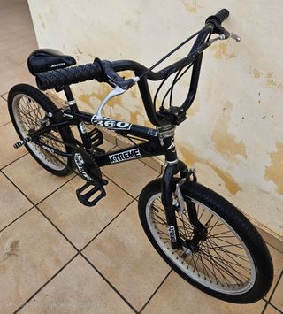 Bicicleta BMX Avigo 360 Xtreme de segunda mano por 150 EUR en Sant