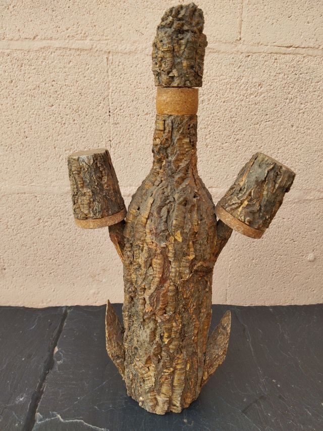 Bottiglia decorata con immagine religiosa