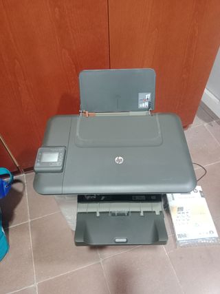 Impresora y escáner HP Deskjet 3050A