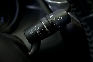 Mazda 6  6 2.2 DE 175 AT 4WD L.P. T.SR CB WGN 