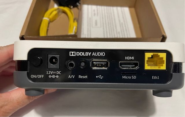 Decodificador Movistar+ con Mando. A ESTRENAR