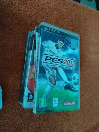 Lote 63  Juegos PSP UMD

Y 5 cajas vacías 