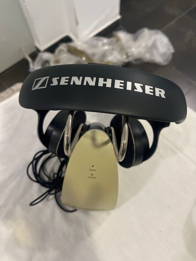 Auriculares Inalámbricos Sennheiser Beige y Negro