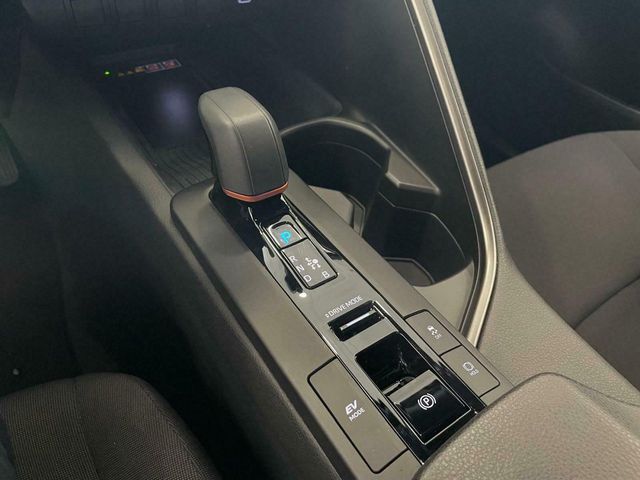 Toyota C-HR ADVANCE 2WD 