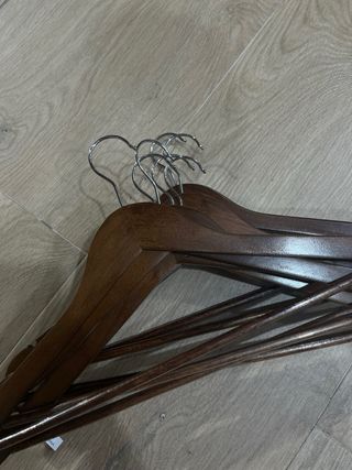 5 Perchas Madera Marrón y Metal