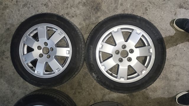 Llantas Ford R16